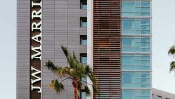 JW Marriott, Anaheim Resort