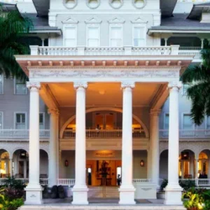 Moana Surfrider, A Westin Resort & Spa, Waikiki Beach